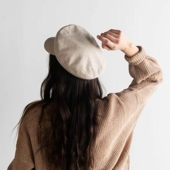Womens Gigi Pip LINEN NEWSBOY CAP Size 57/S EUC! - Picture 2 of 8